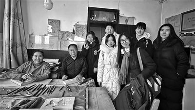 让青年学子走进“千村千企千红”